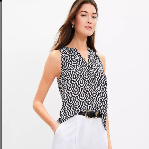 Loft Sleeveless Henley Mixed Media Blouse Black/White Women's Size Small NWT - Picture 1 of 10